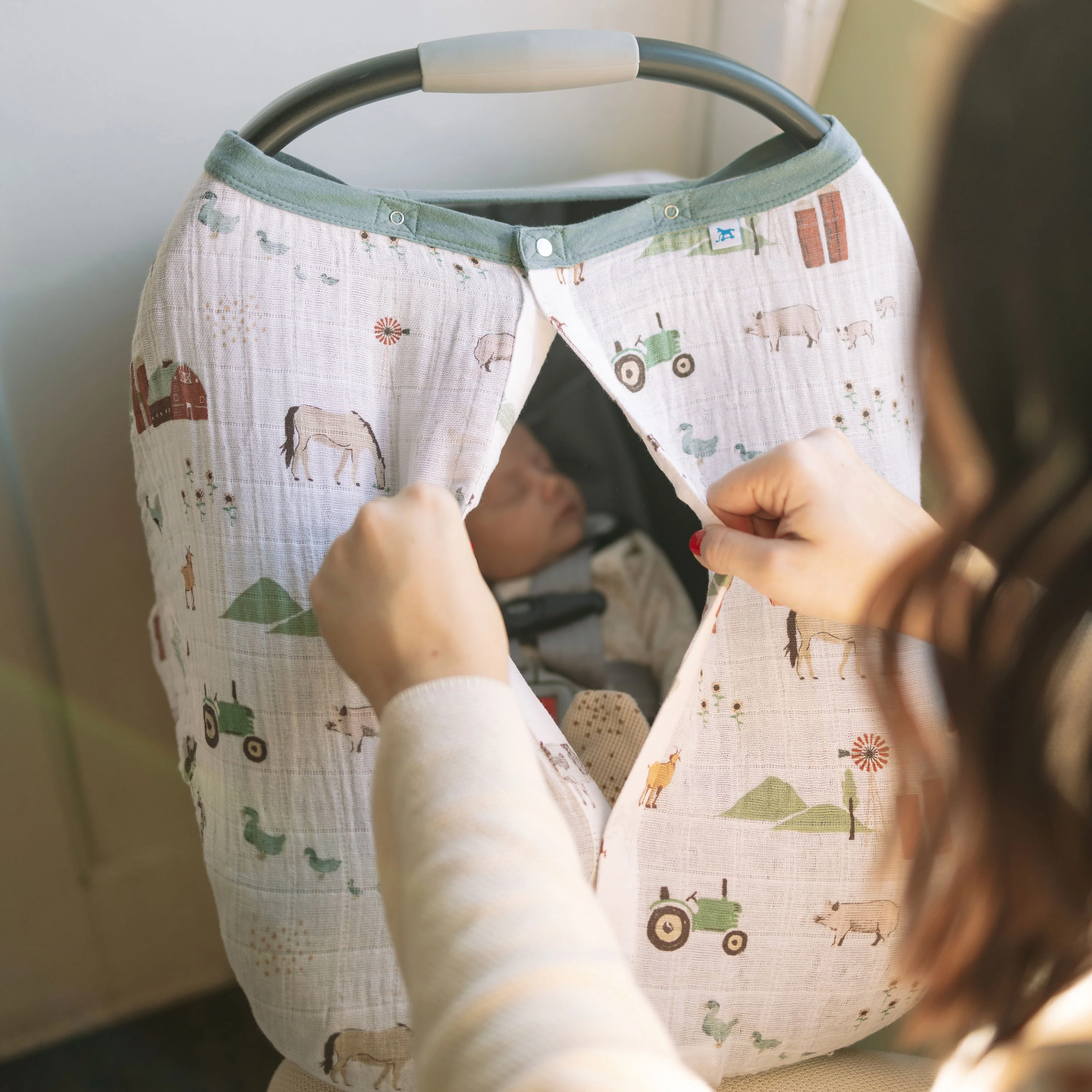 Cotton Muslin Car Seat Canopy - Farmyard - Image 5