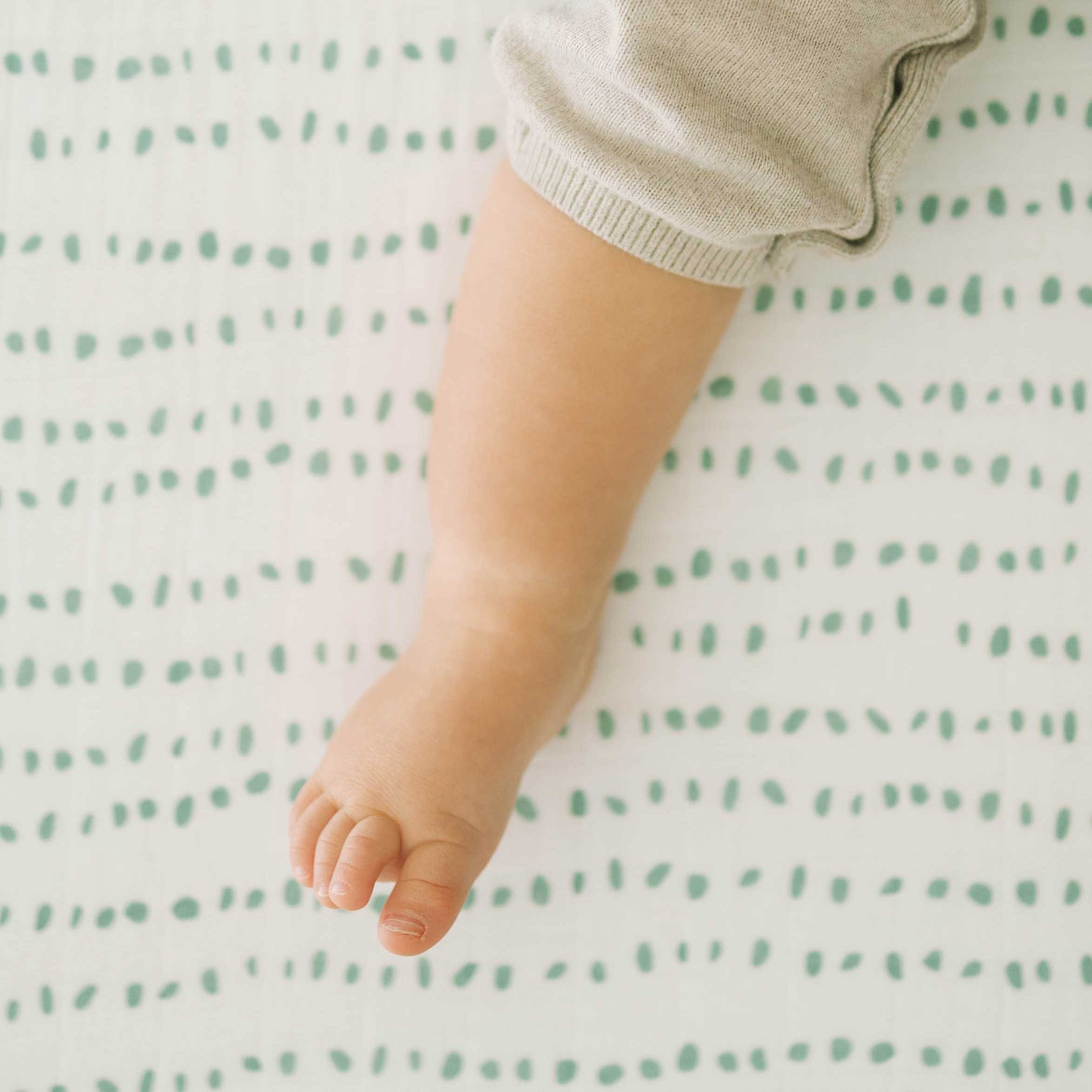 Cotton Muslin Crib Sheet - Stone Stripe - Image 5