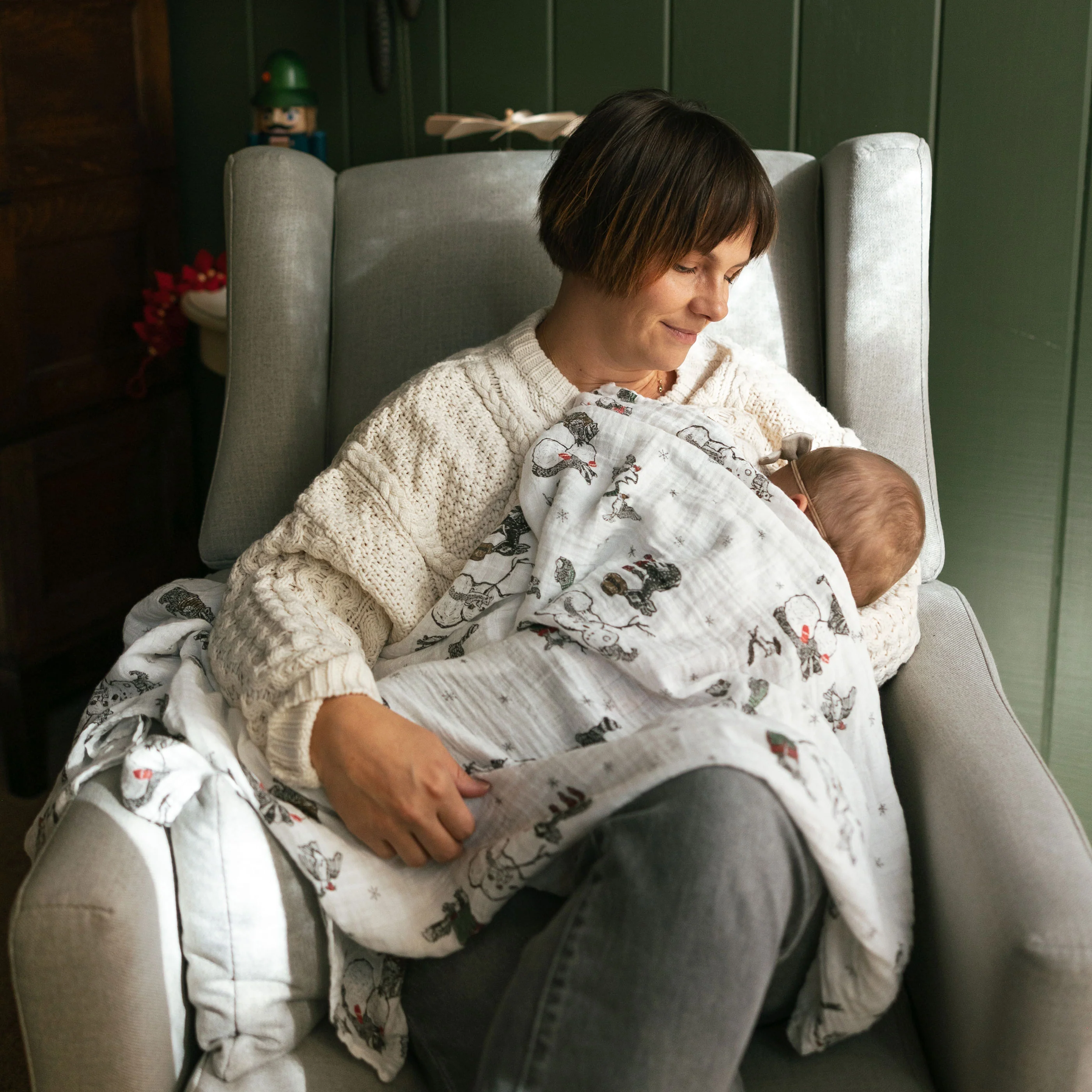 Cotton Muslin Swaddle Blanket 3 Pack - Snow Day - Image 9